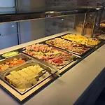 Osrodek Wczasowy Helena Tatil parkı *